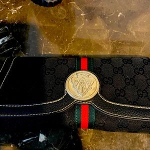Vintage Gucci authentic clutch